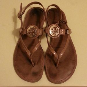 Sandal~ tory burch