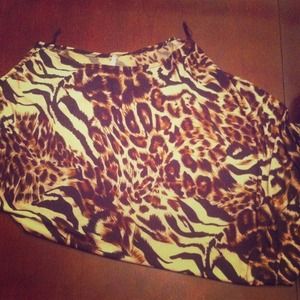 ✨Amazingly CUTE leopard print shirt✨