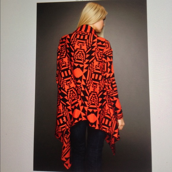 Aztec Print Sweater - Picture 3 of 4