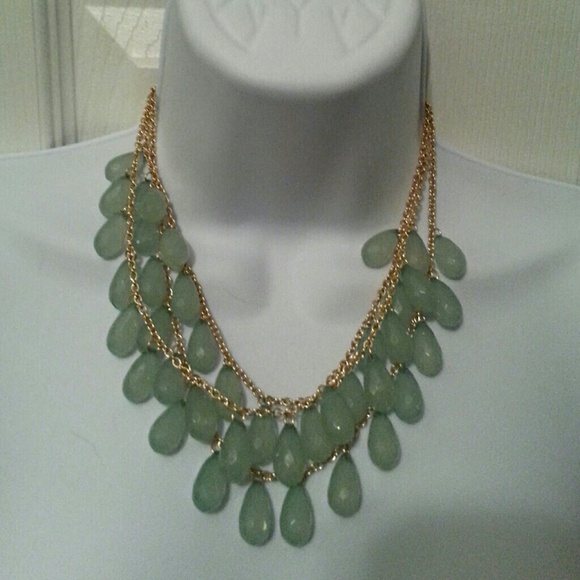 <<<<<<Sold>>>>>> - Picture 4 of 4