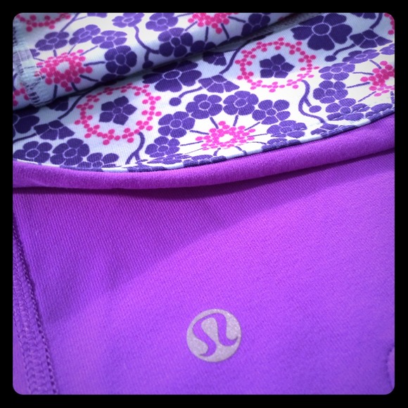 Lululemon Gather and Grow Crops! Like new!