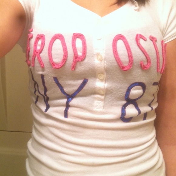 White Aeropostale button shirt , 5 button on chest