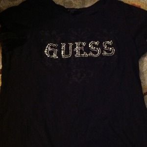Black guess shirt