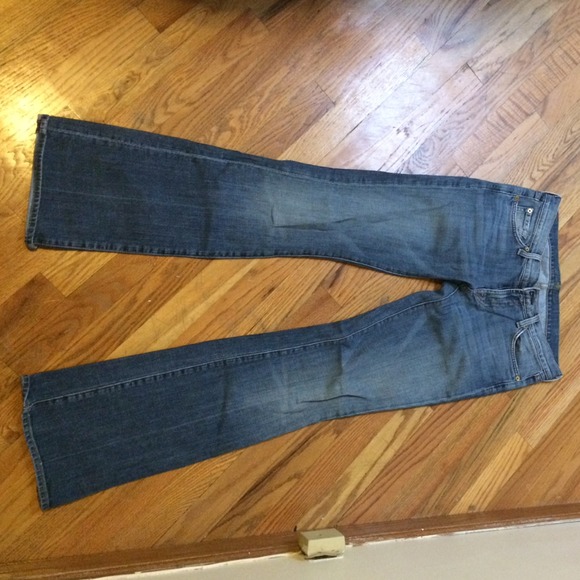 7 For All Mankind size 28 jeans - Picture 3 of 3