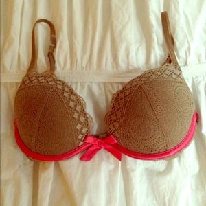 VS Super Sexy Push Up Bra