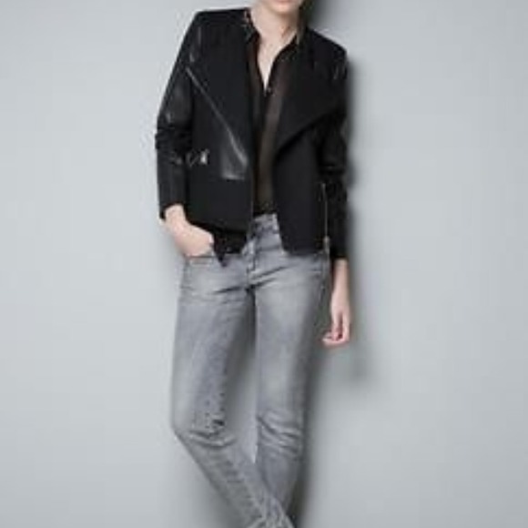 ⛔️SOLD⛔️Zara Wool & Leather Moto Jacket! - Picture 2 of 3
