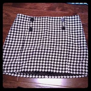 Express Houndstooth skirt