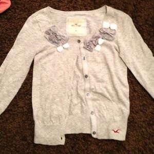 Hollister sweater! Super cute never worn!