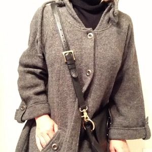XBUNDLEDX Zoe D. grey coat