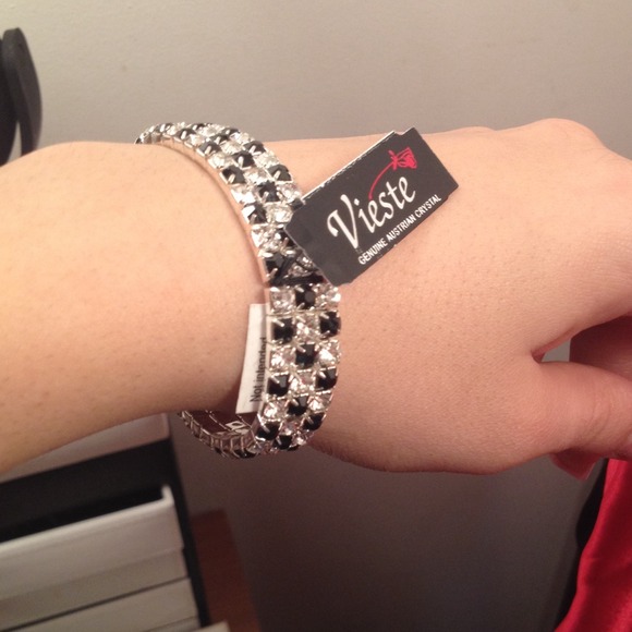 Custom bracelet - Picture 2 of 3