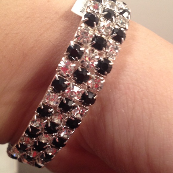 Custom bracelet - Picture 3 of 3