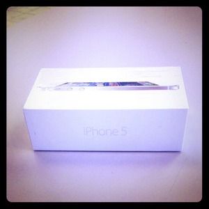 iPhone 5 AT&T 16gb BRAND NEW, factory packaging
