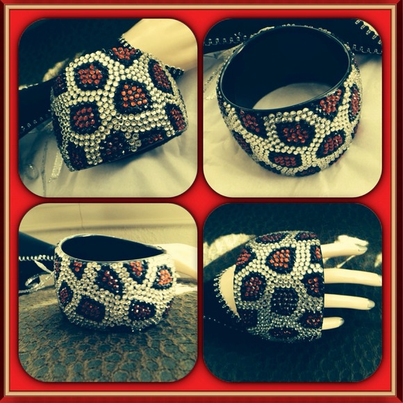 Beautiful Designer Bling Bracelet(REDUCED)