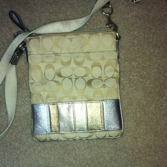 🚫RESERVED🚫 Coach cross body