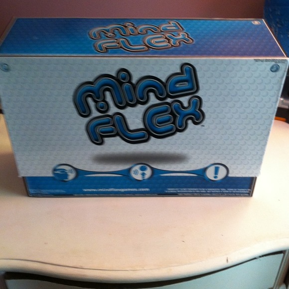 Game - Picture 1 of 1