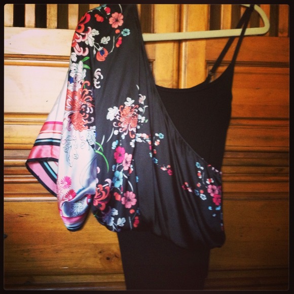 Bebe One Shoulder Celestial Top