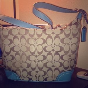 📛reserved📛Authentic coach purse. Good condition