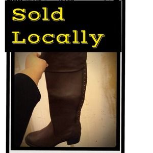 ❌SOLD❌BNIB dark brown up leather boots👢