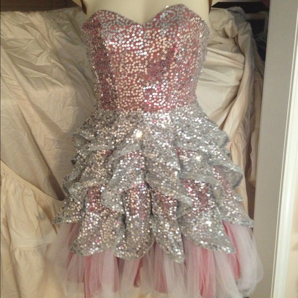 🚫SOLD🚫Betsey Johnson Homecomin - Picture 2 of 4