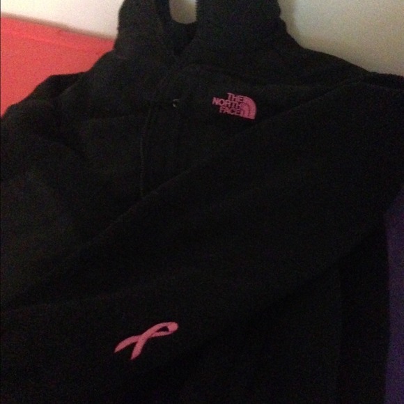 SOLD! North face breast cancer edition fleece