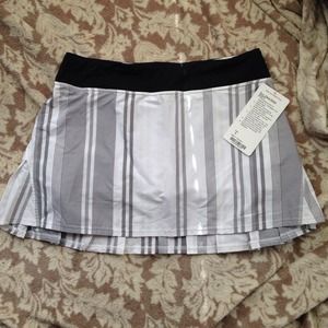 Lululemon pace setter running skirt