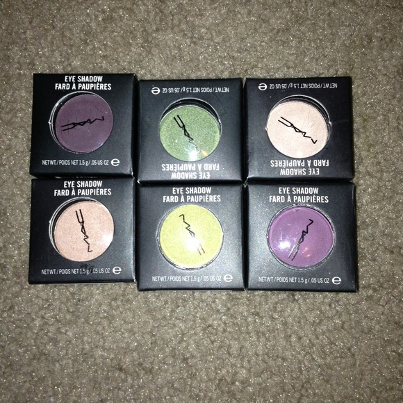 6 Mac makeup Eyeshadows