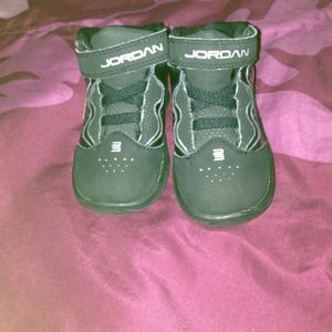 Black baby jordans like new