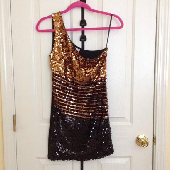 Gold & black one shoulder sequin dress
