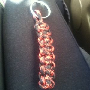Paracord key chain