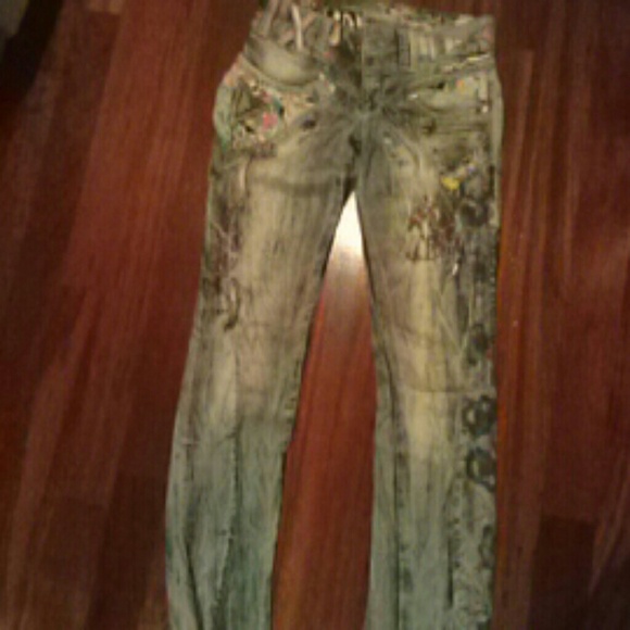 Designer jeans.sale!!!