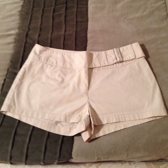 Express Khaki shorts