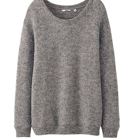 Uniqlo warm gray sweater