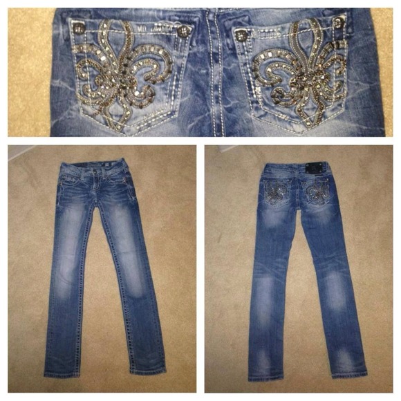 🚫SOLD🚫Size 24 Miss Me Jeans