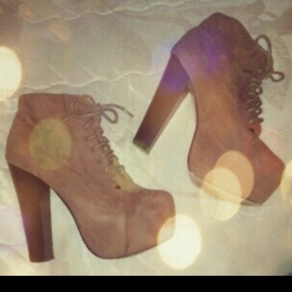 Suede litas