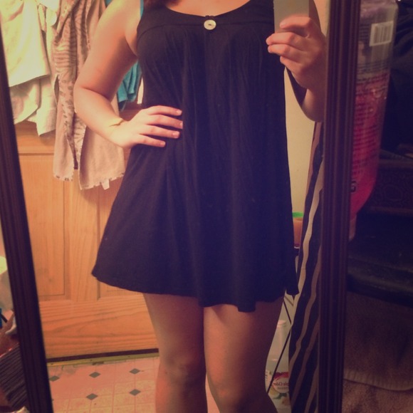 Cute black dress - Picture 1 of 2