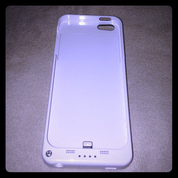 iPhone 5 battery extender/pack