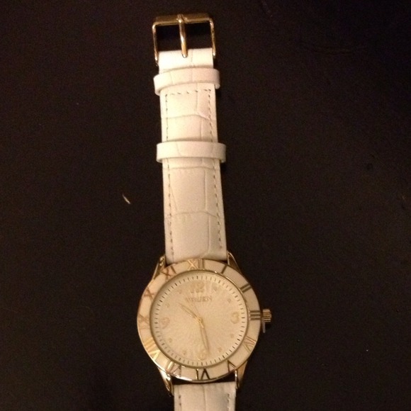 White Gruen watch 💕 new /never used 💋 - Picture 2 of 4