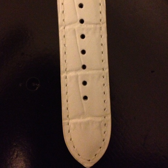 White Gruen watch 💕 new /never used 💋 - Picture 3 of 4