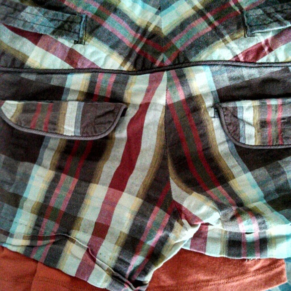 Charlotte russe Brownish checkered shorts - Picture 4 of 4
