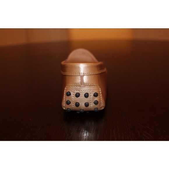 ❌ Limited Edition Gold Tod's Moccasins - Picture 4 of 4