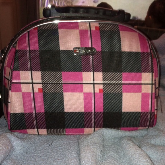 Makeup bag