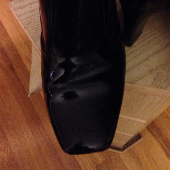 🎉sold🎉Franco Sarto Patent blk leather wide - Picture 3 of 4