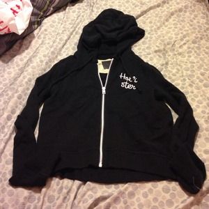 BUNDLE RESERVED hollister hoodie and vs gift set