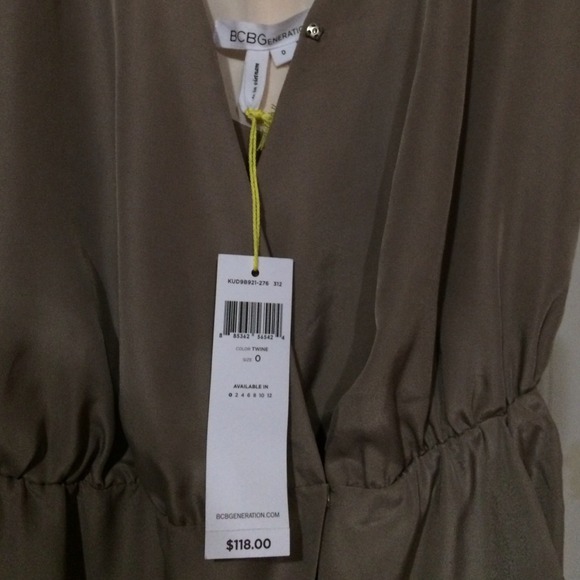 Bcbgeration romper - Picture 2 of 4