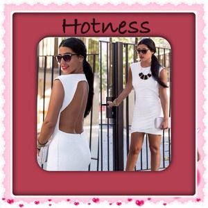 🎉🎊🎈host pick. Mini backout dress