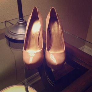 🎉👍REDUCED👍🎉Jessica Simpson nude pumps