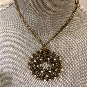 Short pendant statement necklace BRAND NEW