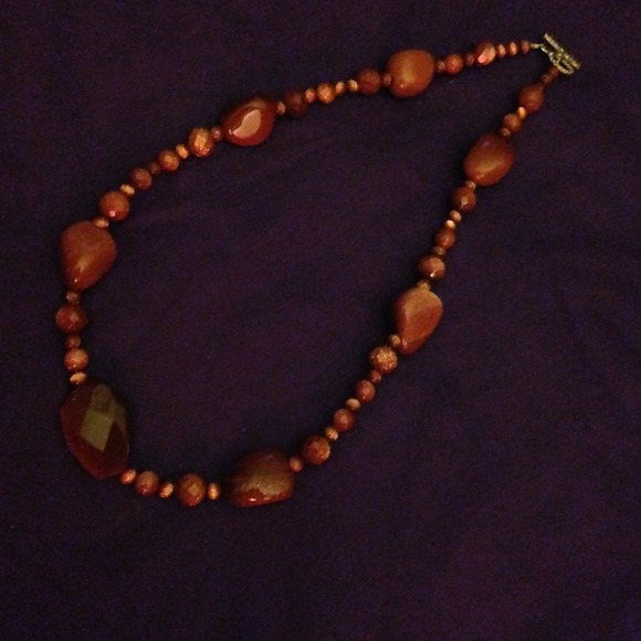 Handmade ambers gold necklace with gold detail