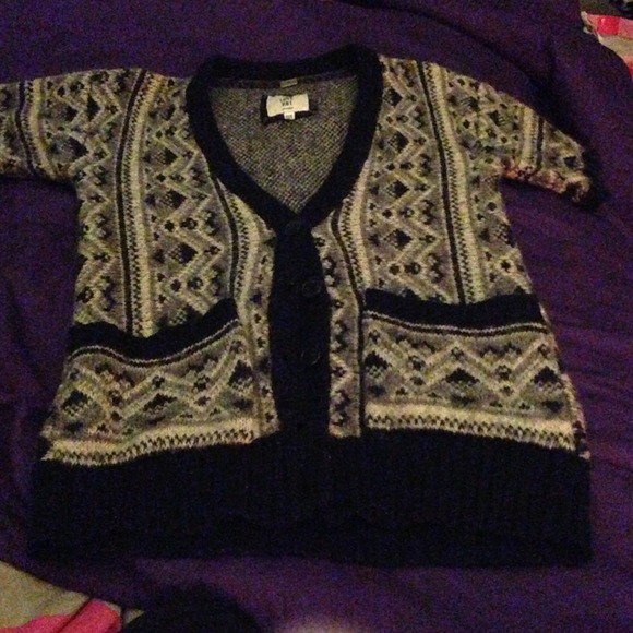 Brand-new ask Aztec Carnigan sweater