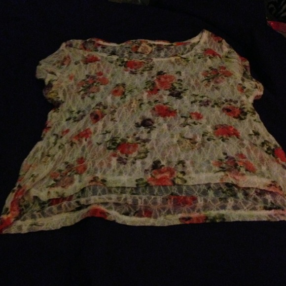 Brand-new floral laced short sleeve shirt